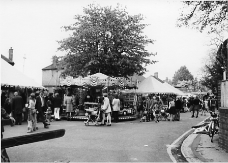 Cheam Fair 1975 (Sutton Local Studies & Archives)